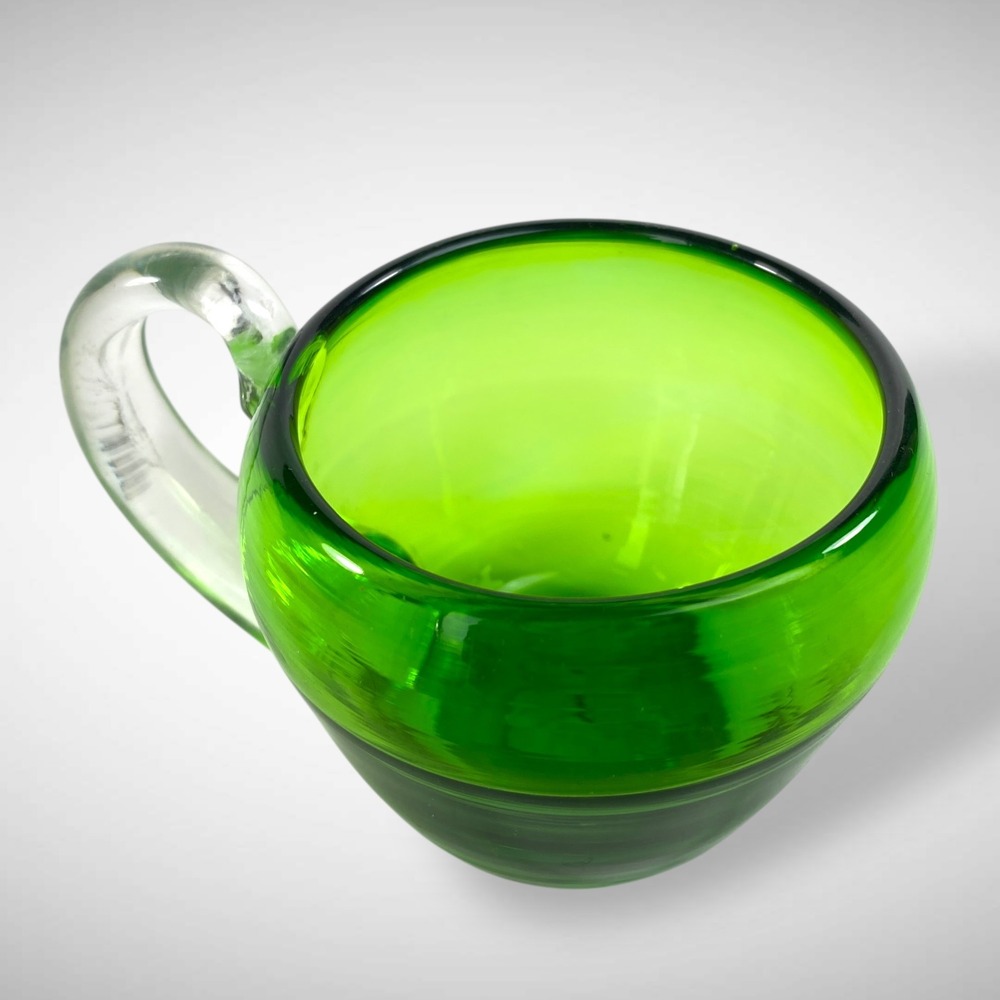 Scandinavian Emerald Punch Cups Set 11 Hand Blown MCM Pontil - Picture 7 of 10